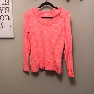 Long sleeve athletic top